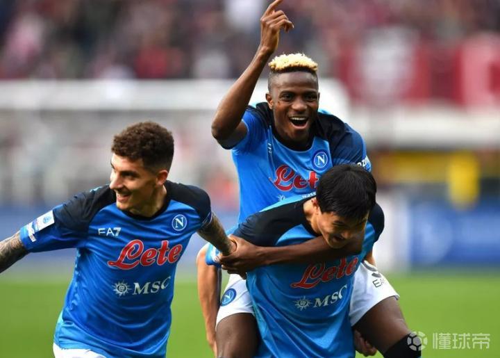 熊猫体育官方-英格兰绝地反击那不勒斯，恩昆库制霸全场