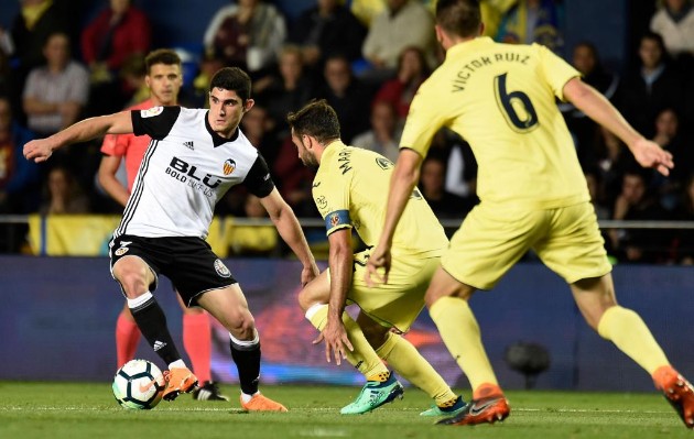 瓦伦西亚客场大胜，提升战绩排名