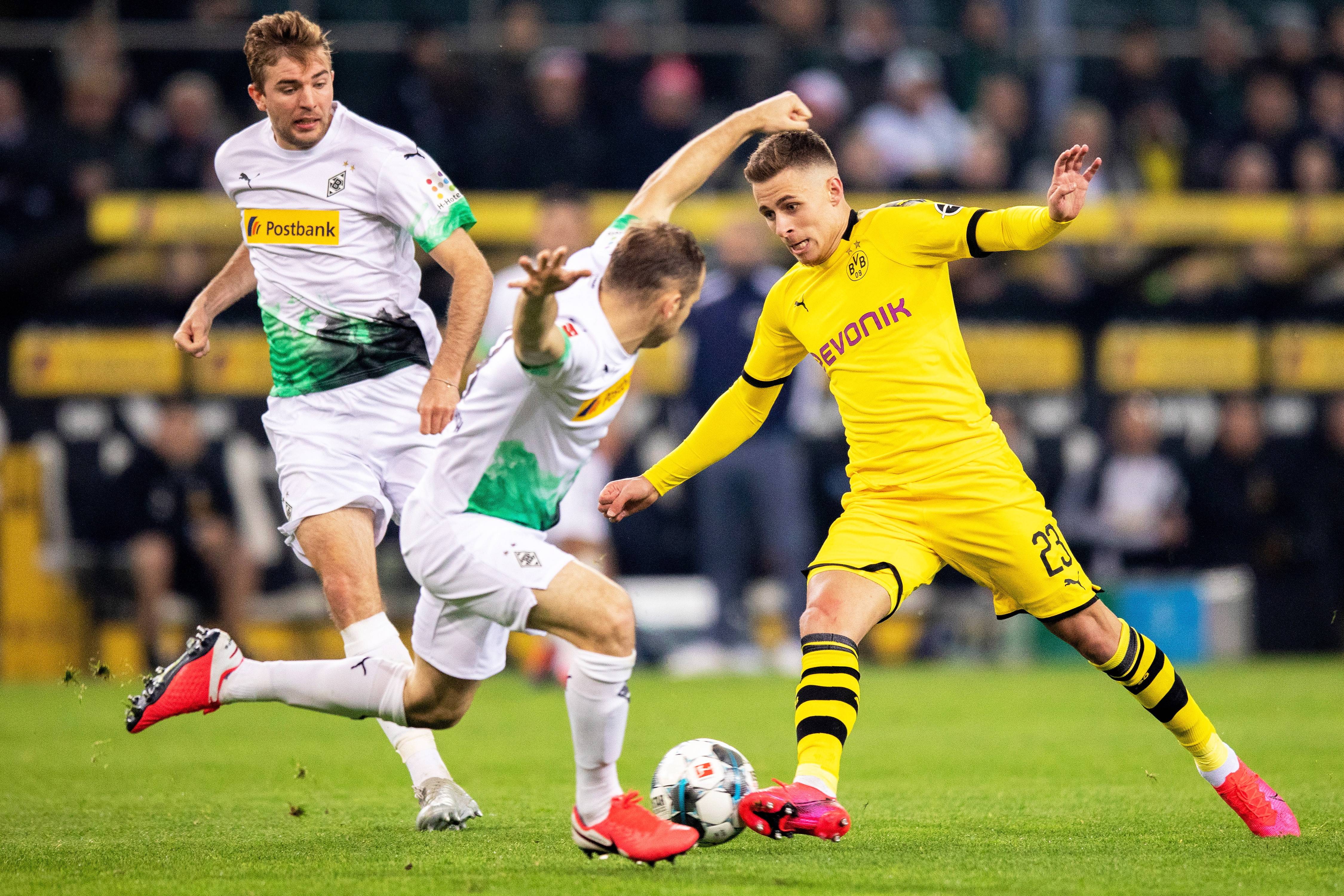 熊猫体育平台-弗赖堡迎战门兴格拉德巴赫：一触即发