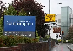 熊猫直播官网-南安普顿苦战取胜天降幸运酷炫