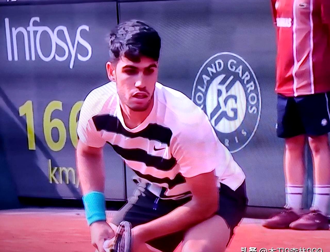 法国网球队强势意大利网球队,阿尔卡拉斯关键制胜 法国网球队强势意大利网球队,阿尔卡拉斯关键制胜